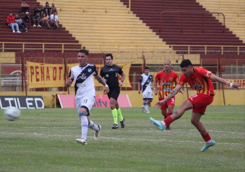 Boca Unidos ganó, gustó y se despegó más del descenso